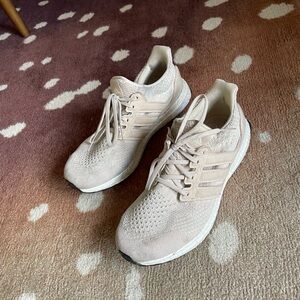 Adidas Ultraboosts 1.0 Women’s 9